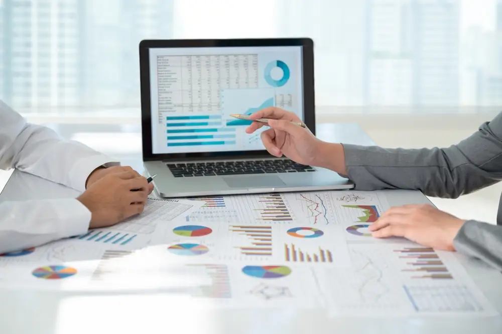 white label financial report